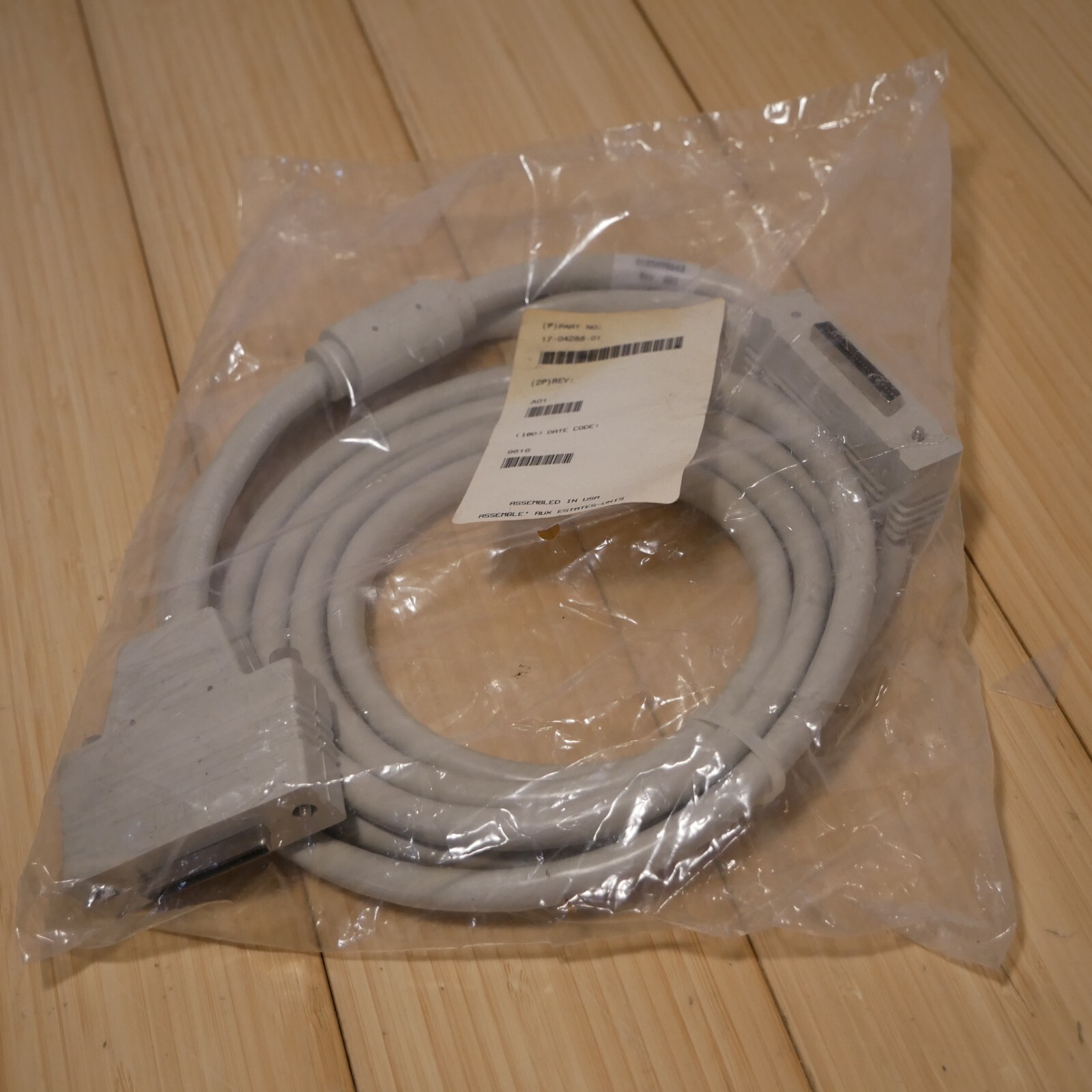 NOS New Sealed DEC DIGITAL 17-04288-01 (Rev. A01) Cable