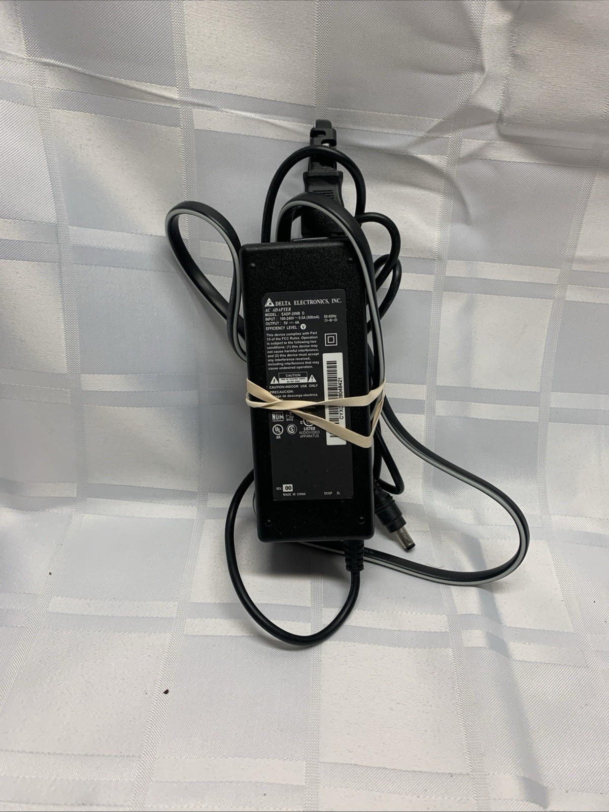 Delta Electronics EADP-20NB D AC Adapter 5V 4A 20W