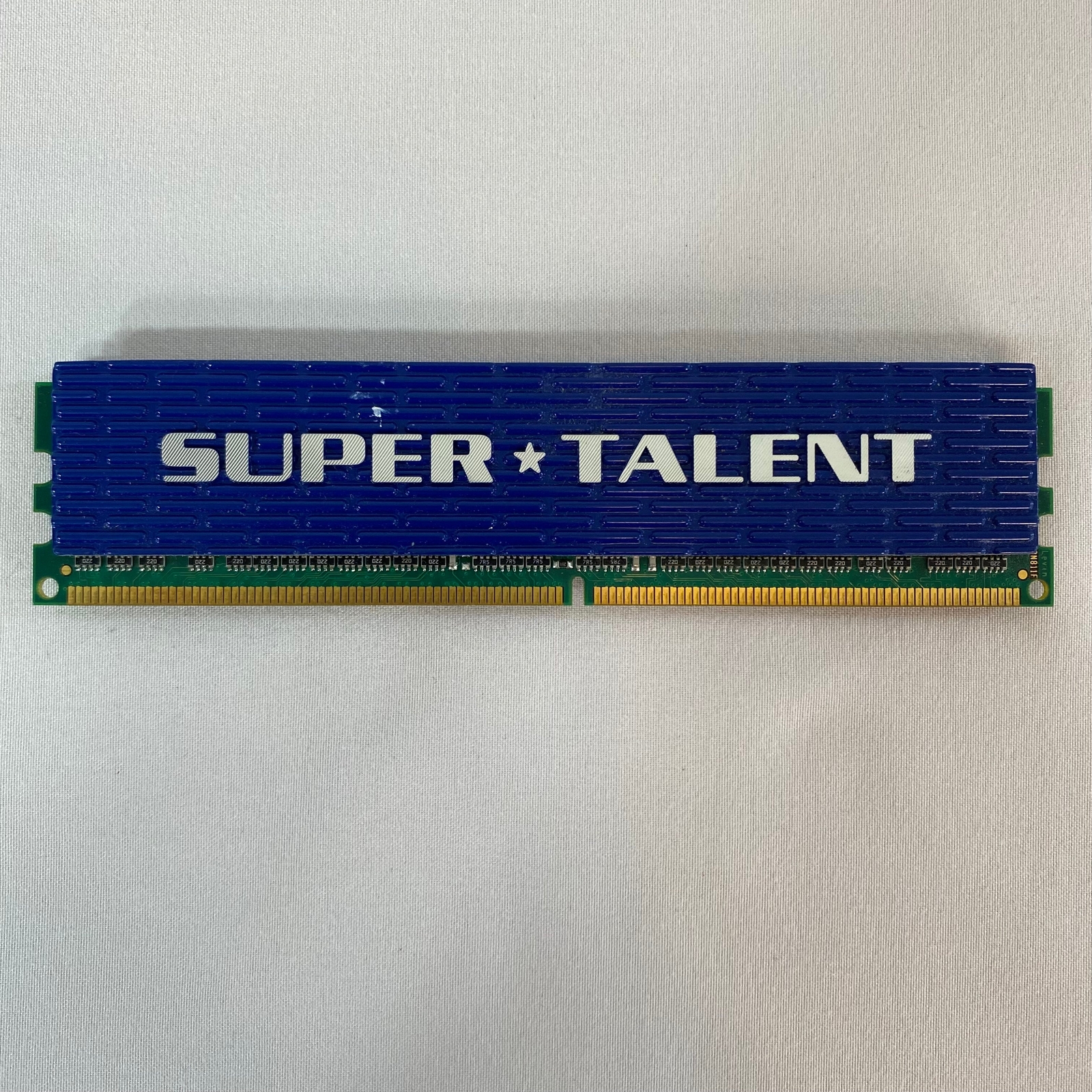 Super Talent DDR2-800 2 GB 128x8 CL5 Memory T800UB2GC5