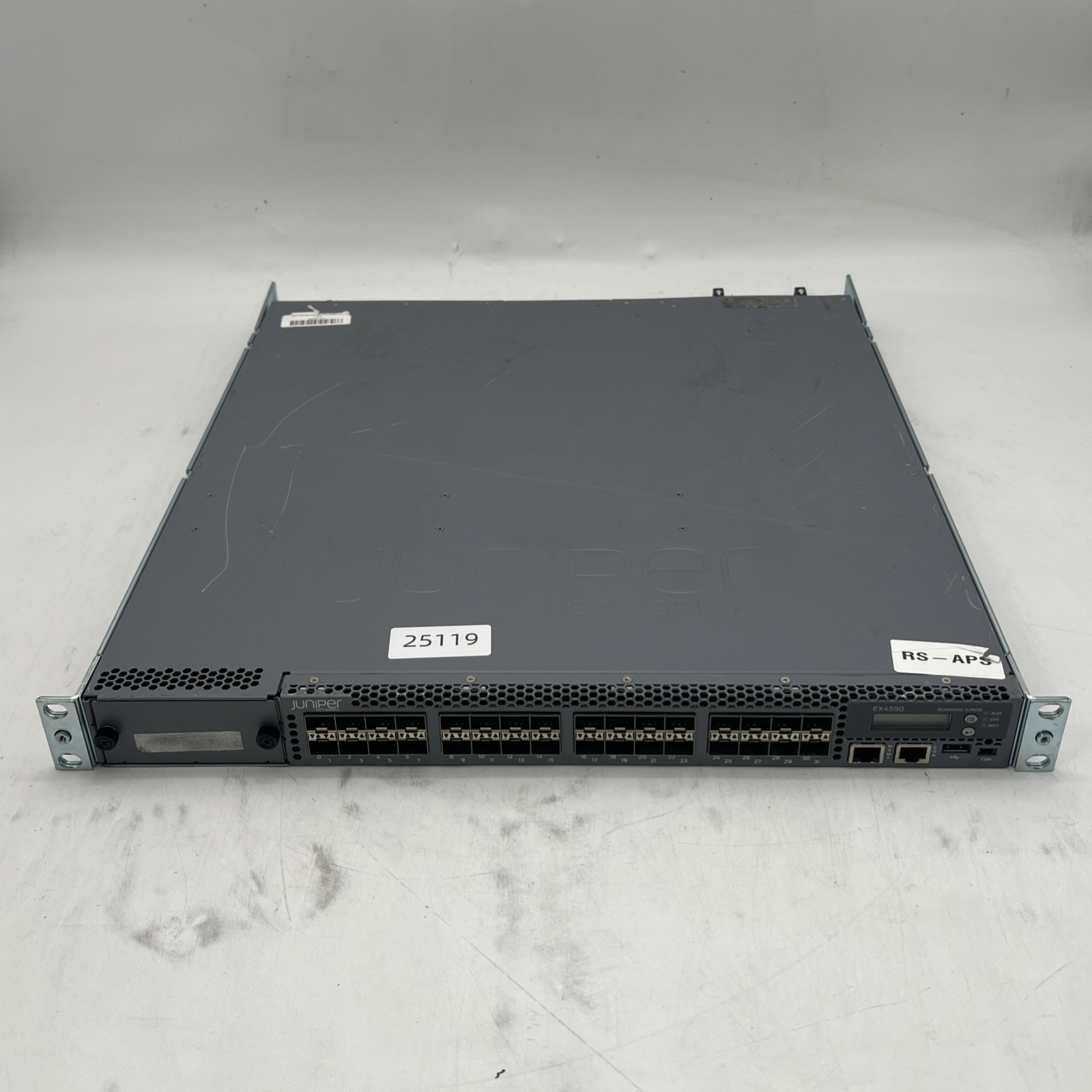 Juniper Networks EX4550 32 Port 10 Gigabit SFP+ Switch 1x PSU EX4550