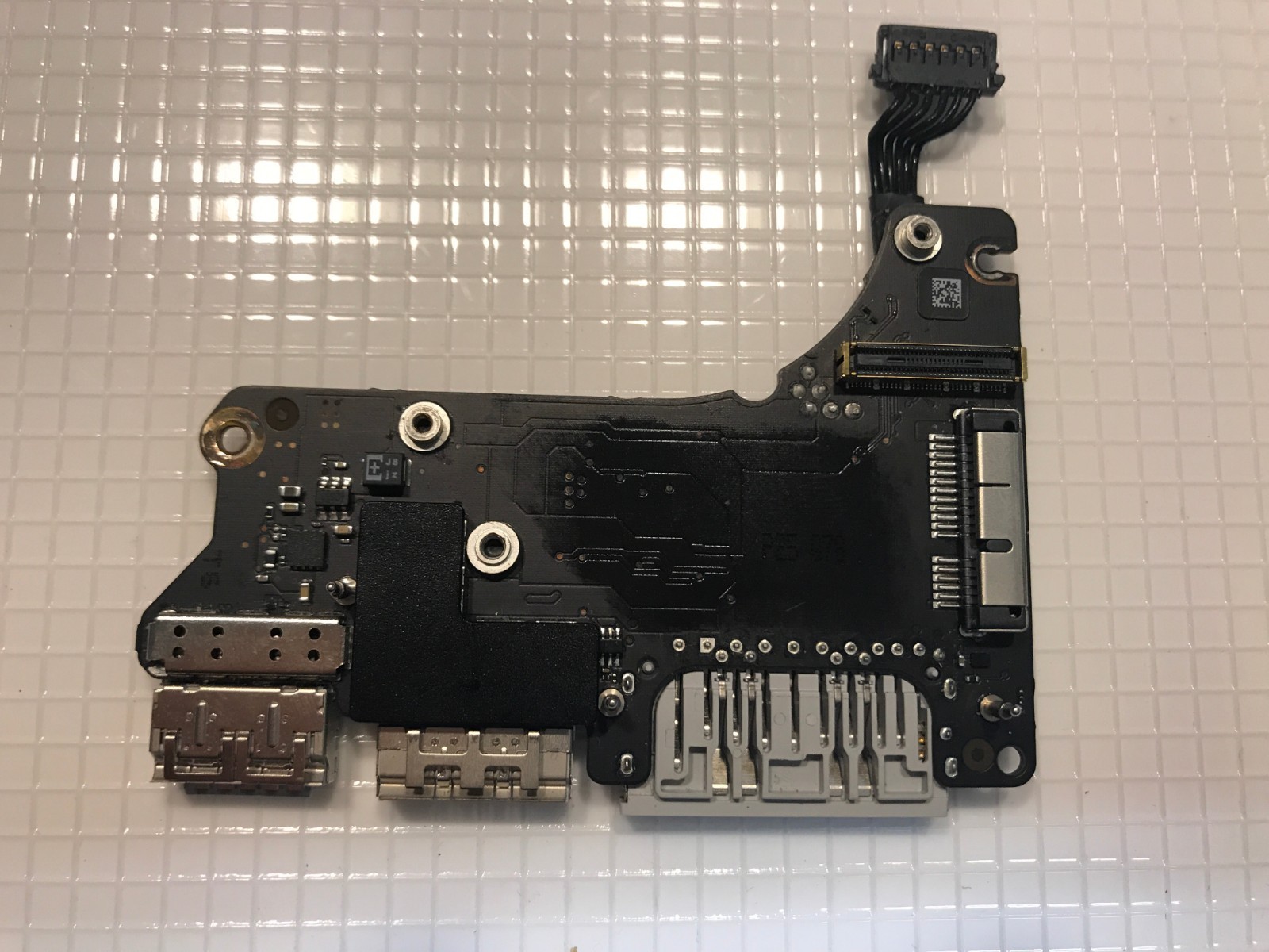 RIGHT USB HDMI I/O BOARD Apple MacBook Pro 13” Retina A1425 Late 2012/Early 2013