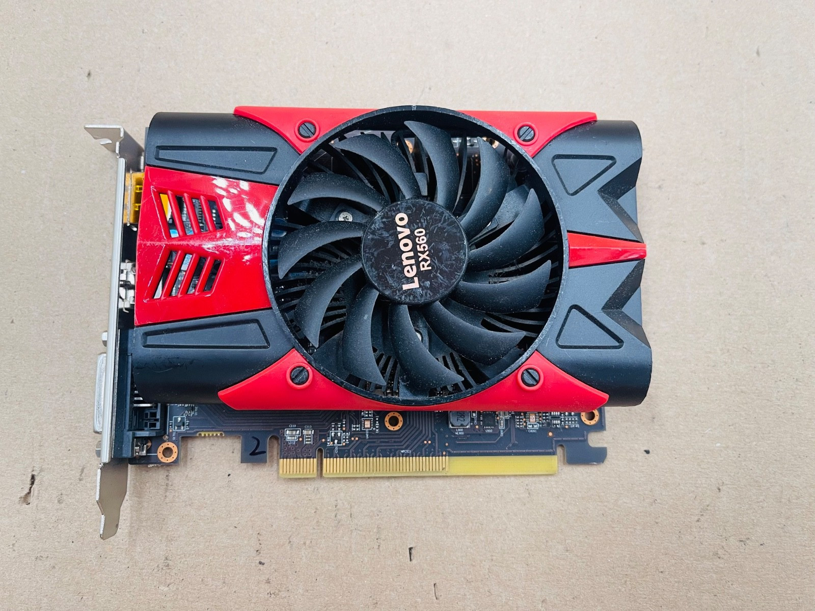 Lenovo AMD Radeon RX 560 4GB GDDR5 PCIe Graphics Video Card GPU
