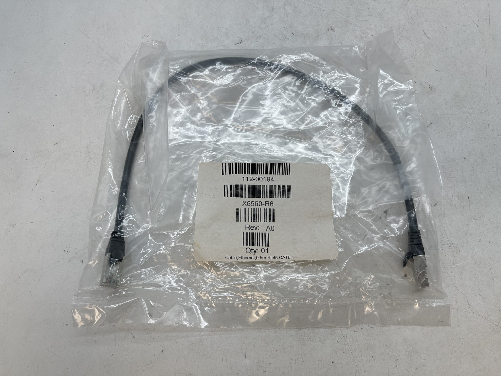 NEW - NetApp 0.5m CAT6 RJ45 Ethernet Cable Part # 112-00194/X6560-R6 - Free S/H