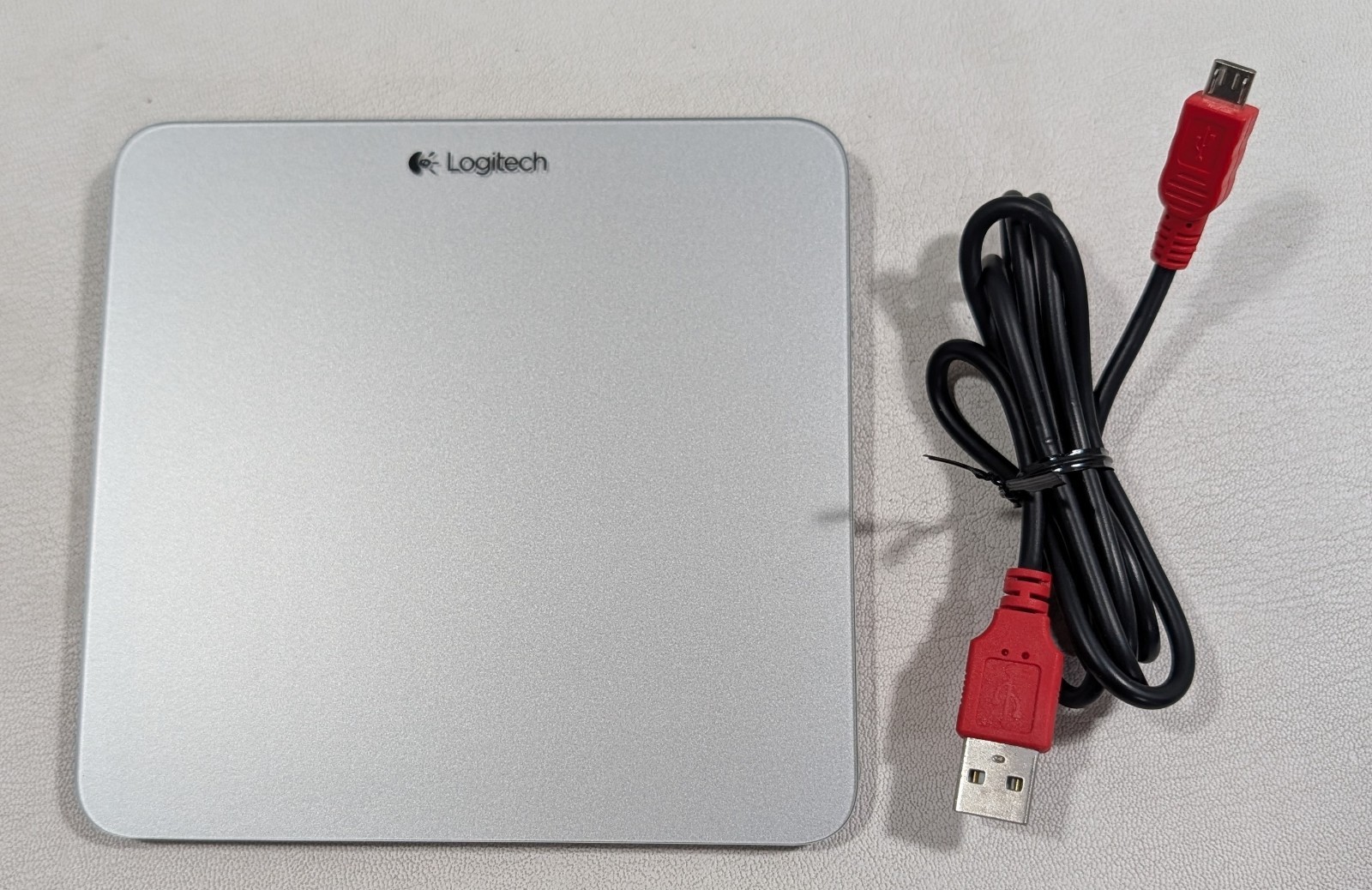 Logitech Rechargeable Trackpad T651 Bluetooth Wireless - Tested