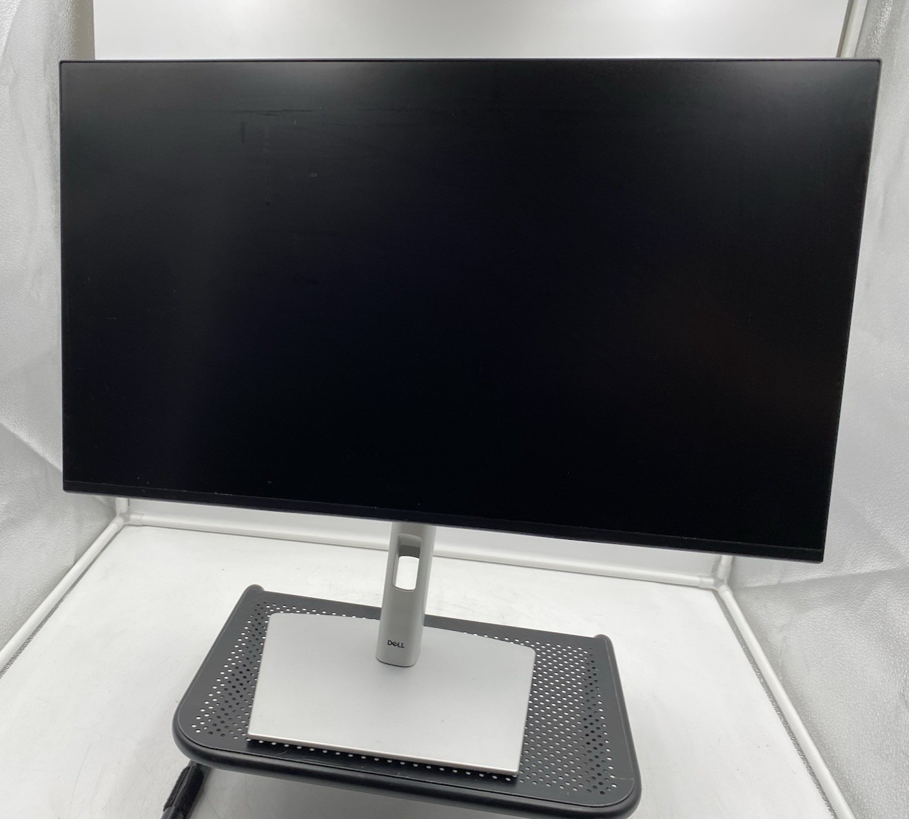 Dell 24in Monitor P2425HE Full HD 1080p, IPS Tech USB-C Hub Monitor