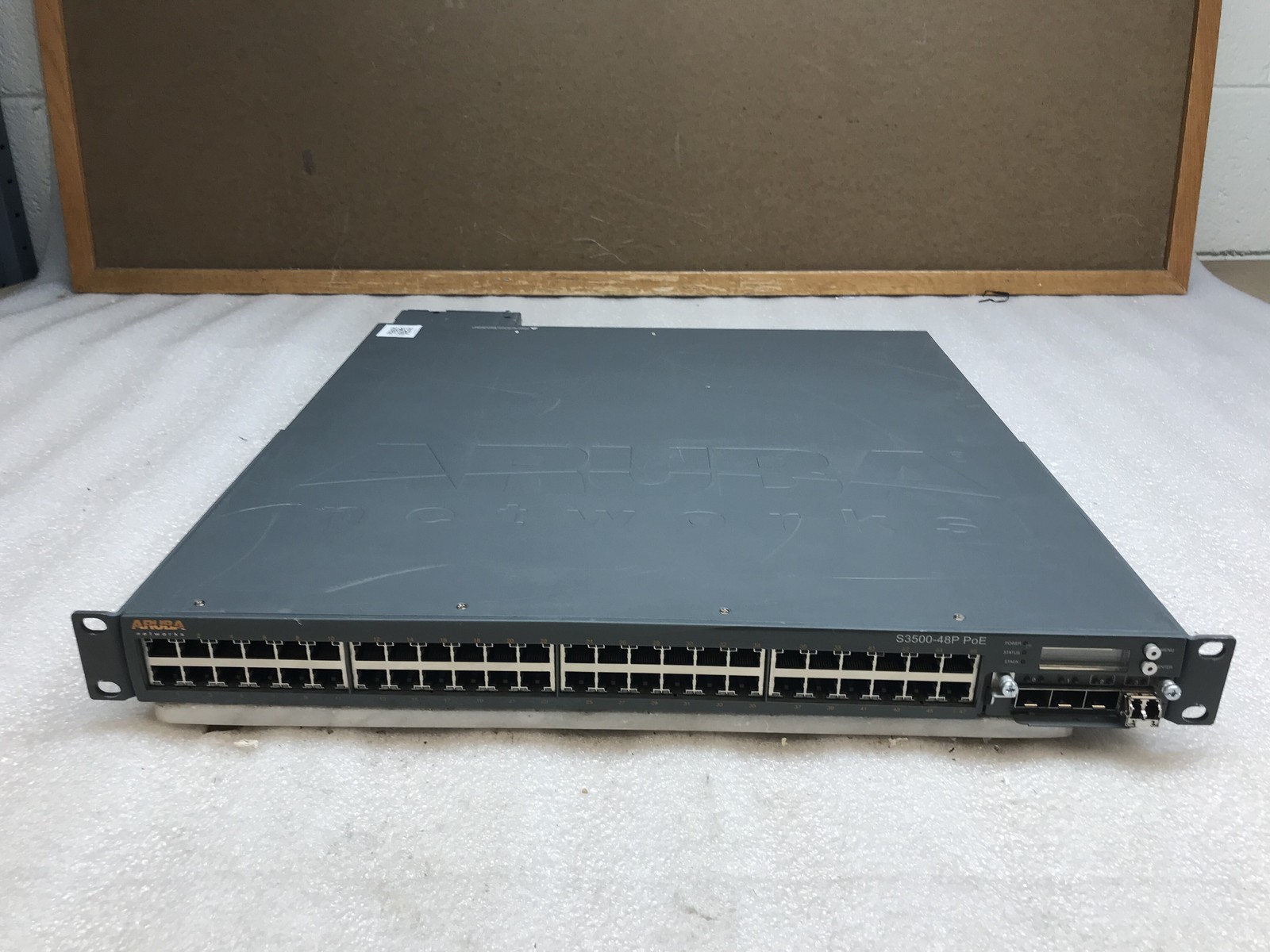 HPE Aruba Networks S3500-48P 48 Port Gigabit Switch PoE+ w/ PSU-1050-AC
