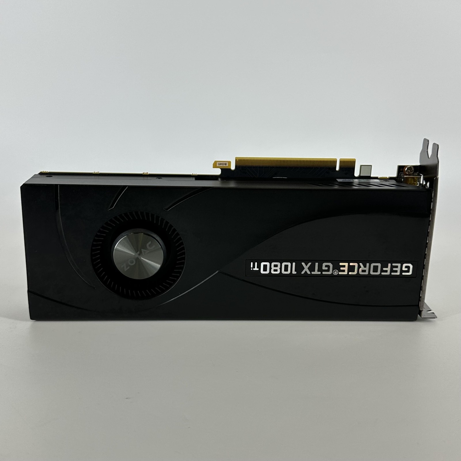 ZOTAC Blower GeForce GTX 1080 Ti - Graphics Card - HDMI/Display Port Issue