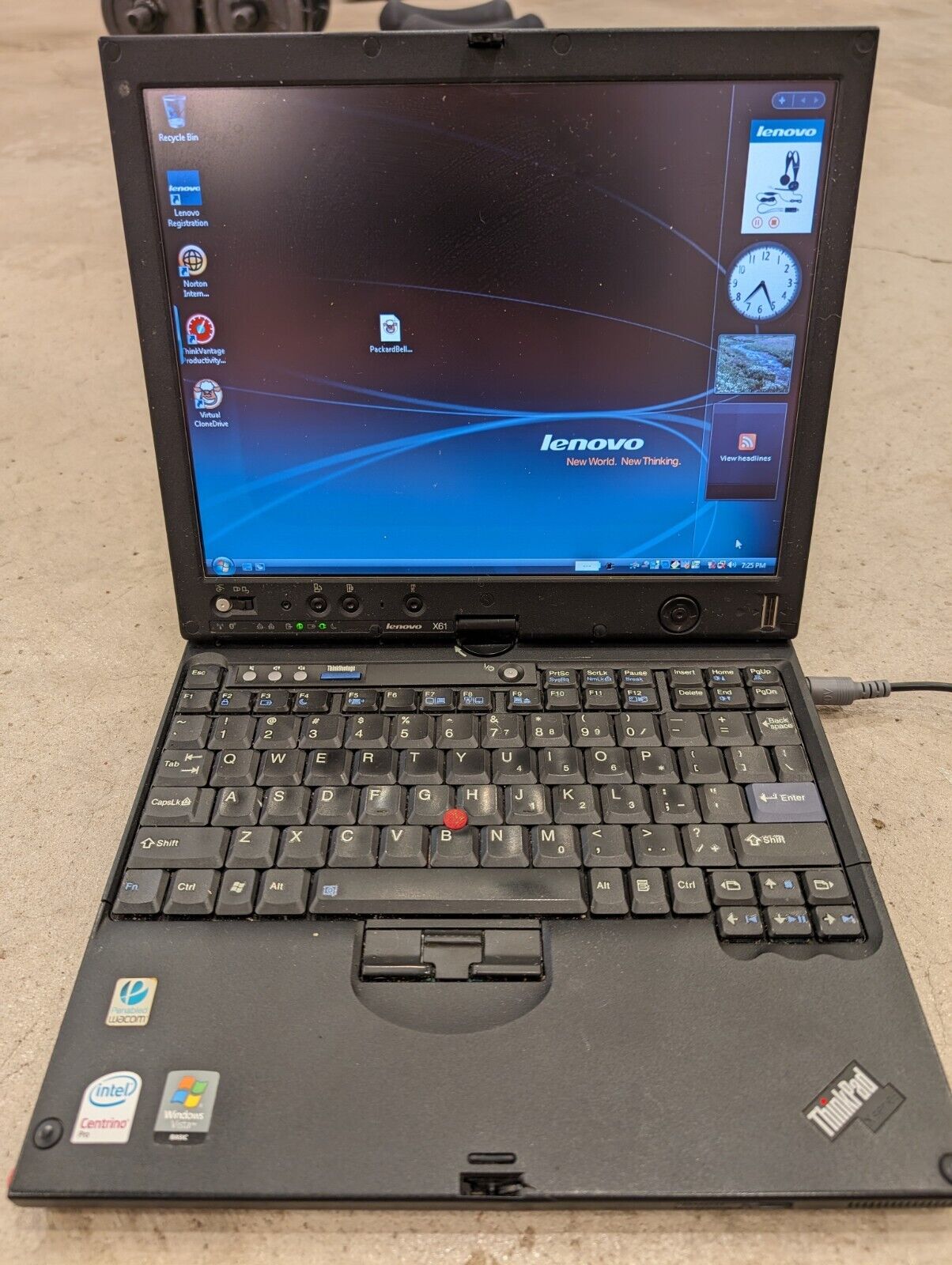 IBM Lenovo Thinkpad X61 Laptop Tablet PC 12.1” 3GB RAM 160GB HDD Windows Vista