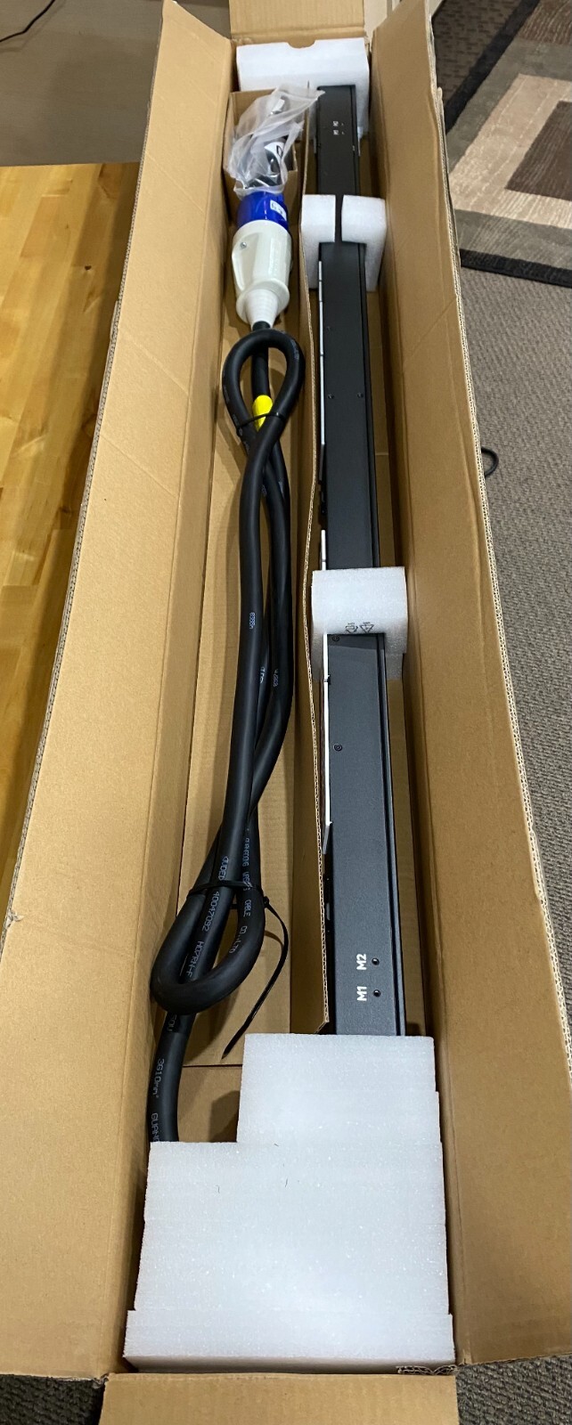 New In Box HPE G2 Basic 11KVA C13 C19 Intl PDU P9Q50A Power Distribution Unit