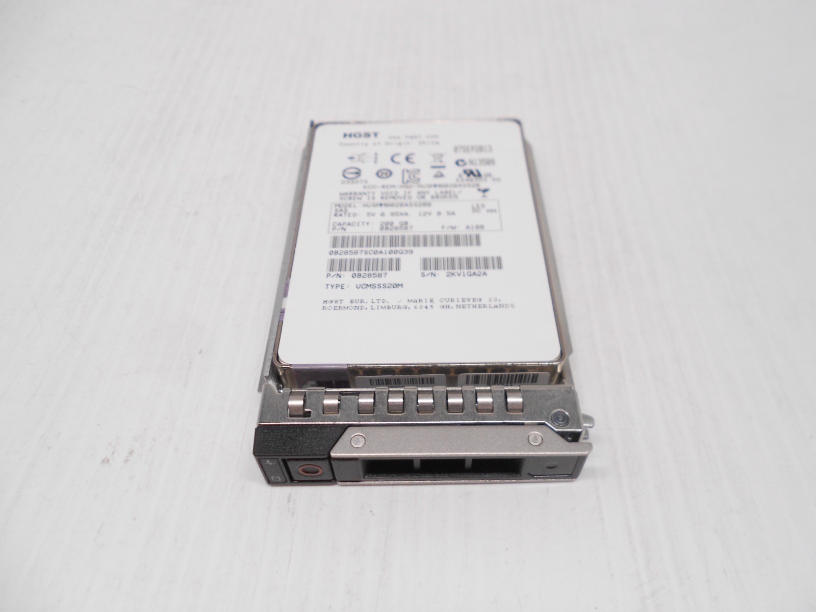 200GB SSD SAS 2.5" 12G HARD DRIVE DELL SERVER R340 R440 R540 R640 R740 R740XD
