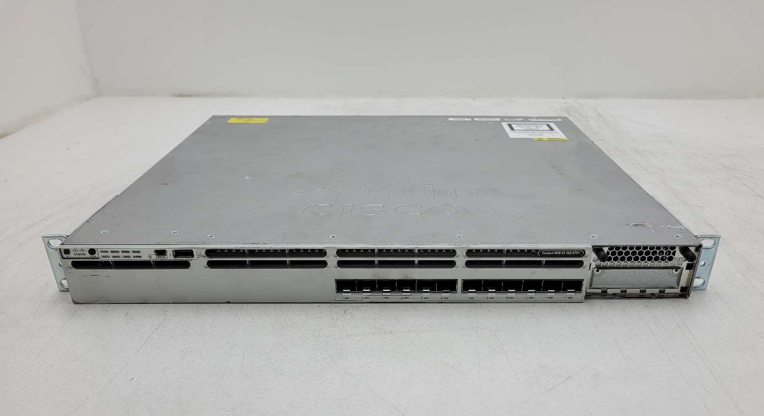 Cisco Catalyst 3850 XS 12Port 10GbE SFP+ Network Switch P/N WS-C3850-12XS-S V02