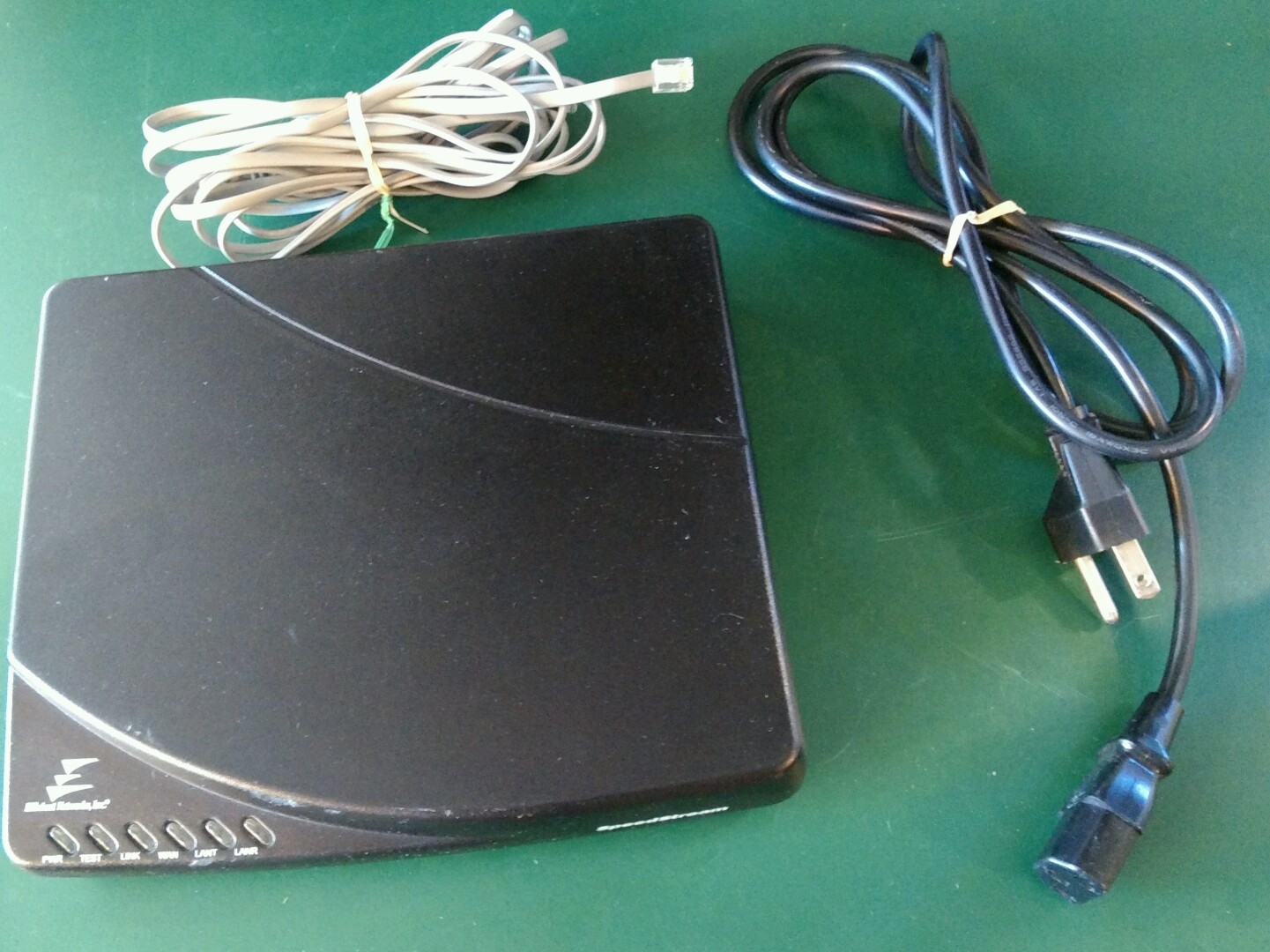 Efficient Networks SpeedStream 5871 4-Port IDSL Router/Gateway 120-5871-001