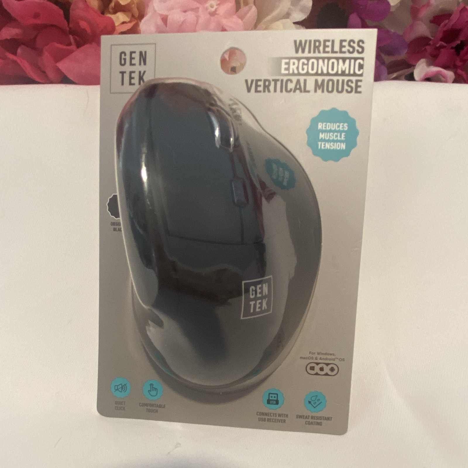 GEN TEK Wireless Ergonomic Vertical Mouse Black USB Optical 6-Button 1600 DPI