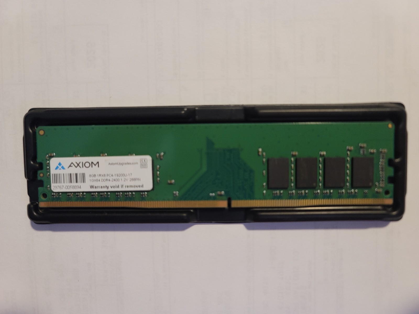 Axiom 8GB DDR4-2400 DIMM PC4-19200 RAM Module 8GB 1RX8 PC4-19200U-17