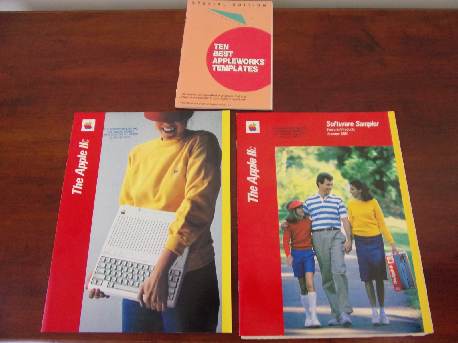 VIntage Apple 11C Computer Pamphlets Set 1980's