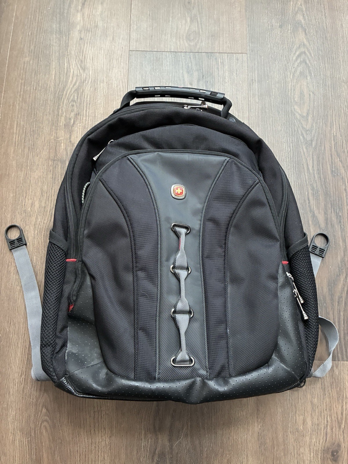 Wenger The Legacy Laptop Backpack 16” Black / Gray TSA Ready