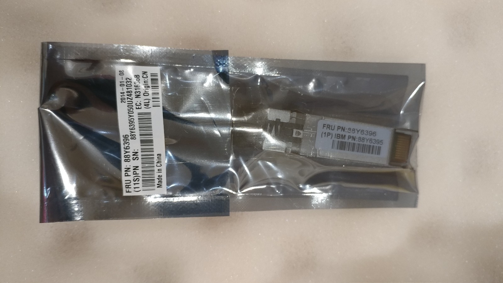 IBM Brocade 16GB SFP+ Transceiver Module Mfr P/N 88Y6396  New Sealed