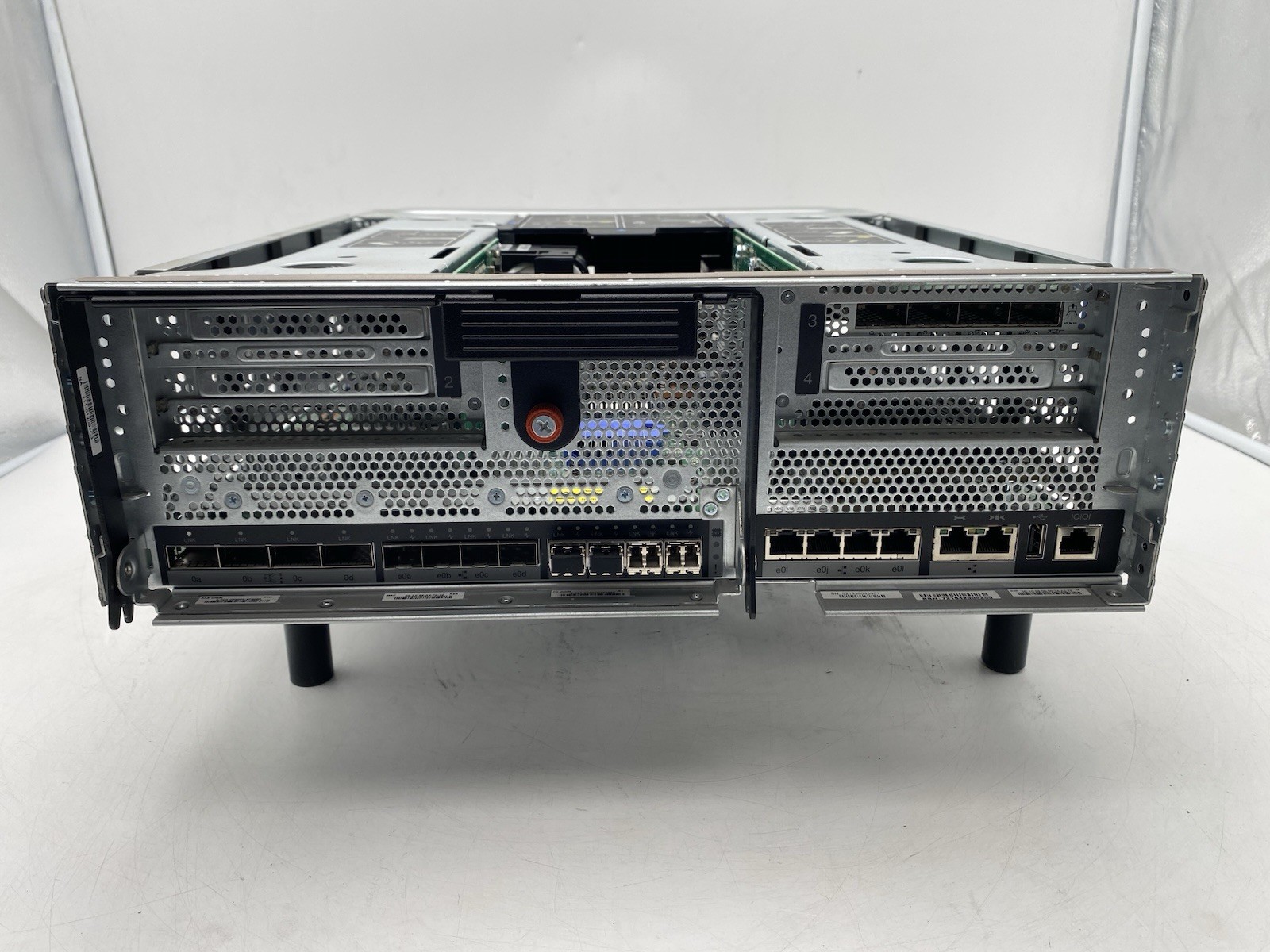 NetApp 111-01209 111-01209+C3 Controller for Filer System FAS8040 32GB RAM