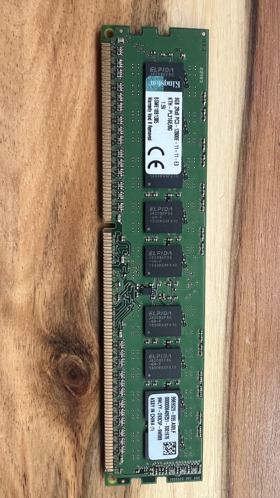 Kingston 32GB (4x8GB) DDR3-1600 PC3-12800E ECC 240-Pin DIMM KTH-PL316E/8G