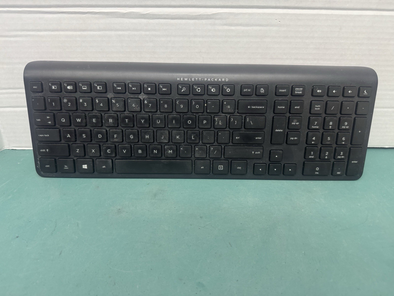Nice HP SK-2061 Wireless Cordless Keyboard Black Slim NO USB Receiver