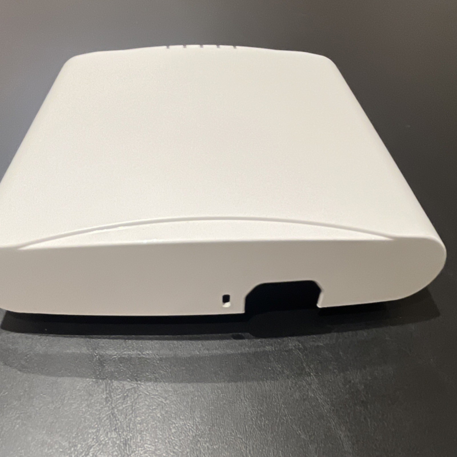 Ruckus R610 Dual Band Wireless Access Point, 2 LAN Ports, White, Ethernet