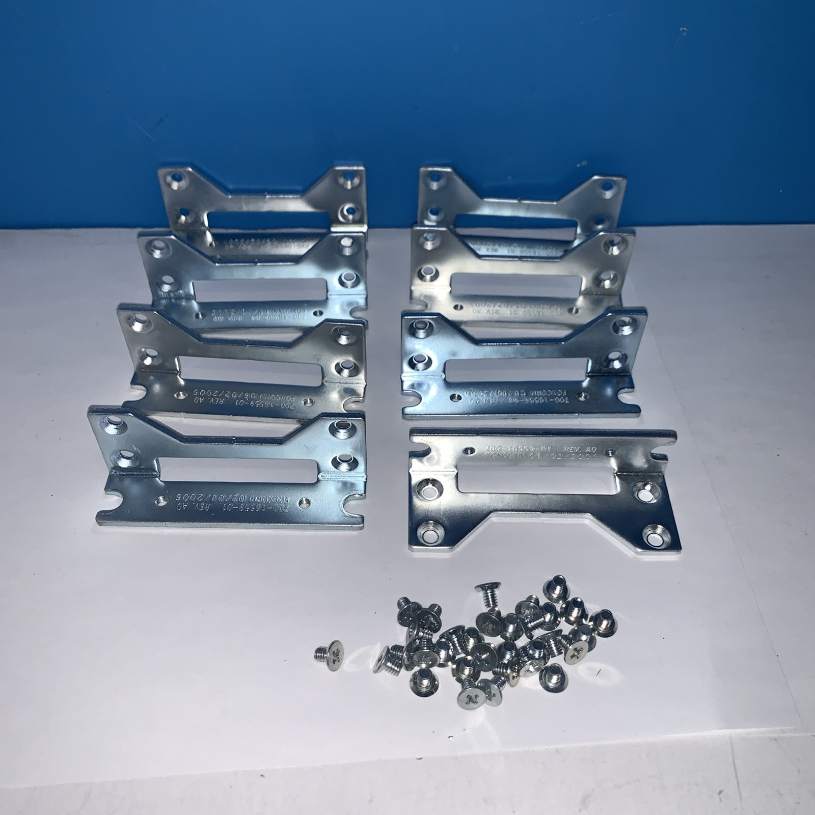 (4 pairs) Cisco Systems Rack Mount Ears/wall Mount Ears 700-15894-01
