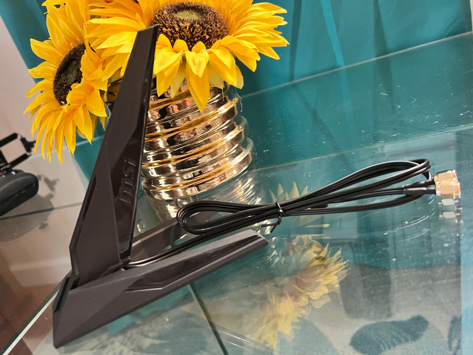  2T2R WIFI MOVING  ANTENNA FOR GIGABYTE  AORUS MODEL X 12th  , ORIGINAL 