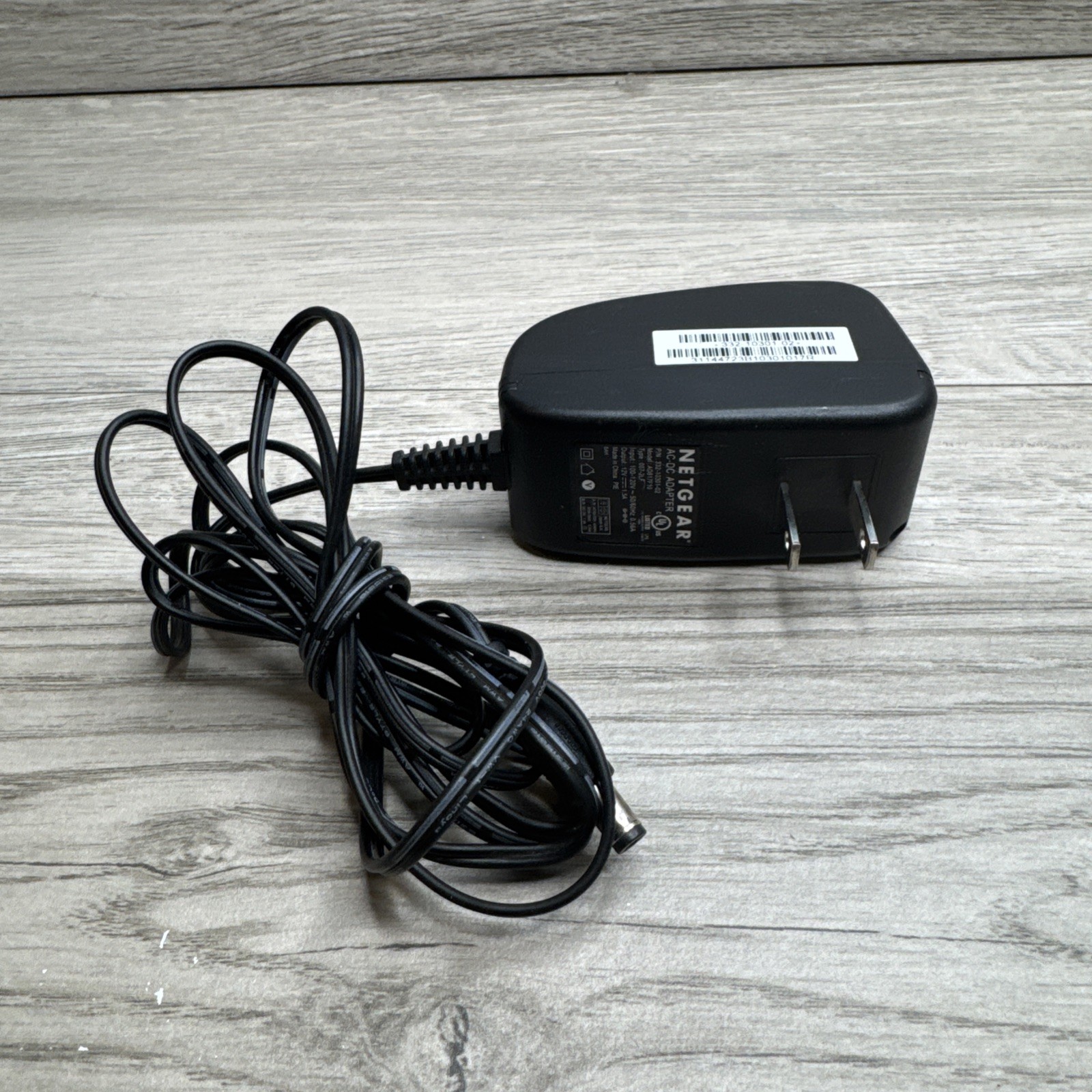 Netgear  AD817F10 12V 1.5A Original AC Power Adapter Charger