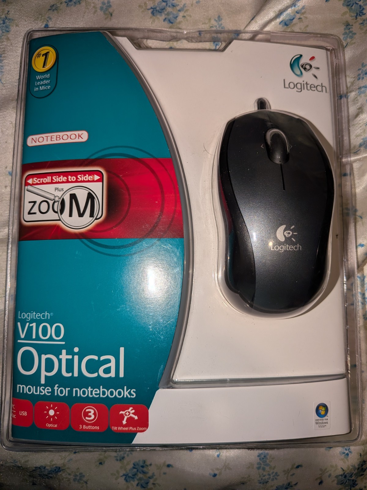 Logitech V100 3-Button USB Optical Mouse Tilt Wheel Plus Zoom Black Gray NEW