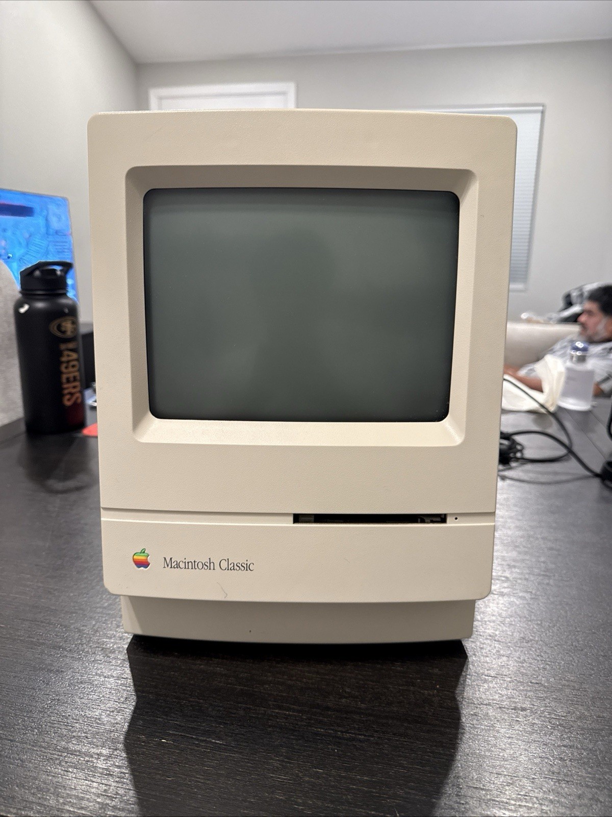 Apple Macintosh Classic M1420 Vintage Desktop Computer Model Macintosh Classic
