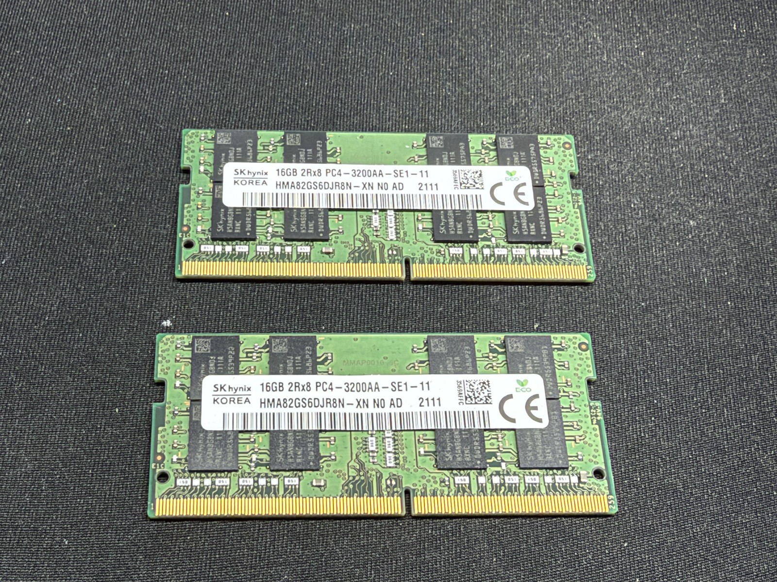 32GB (2x16GB) SK hynix PC4-25600 DDR4-3200 Laptop RAM HMA82GS6DJR8N-XN