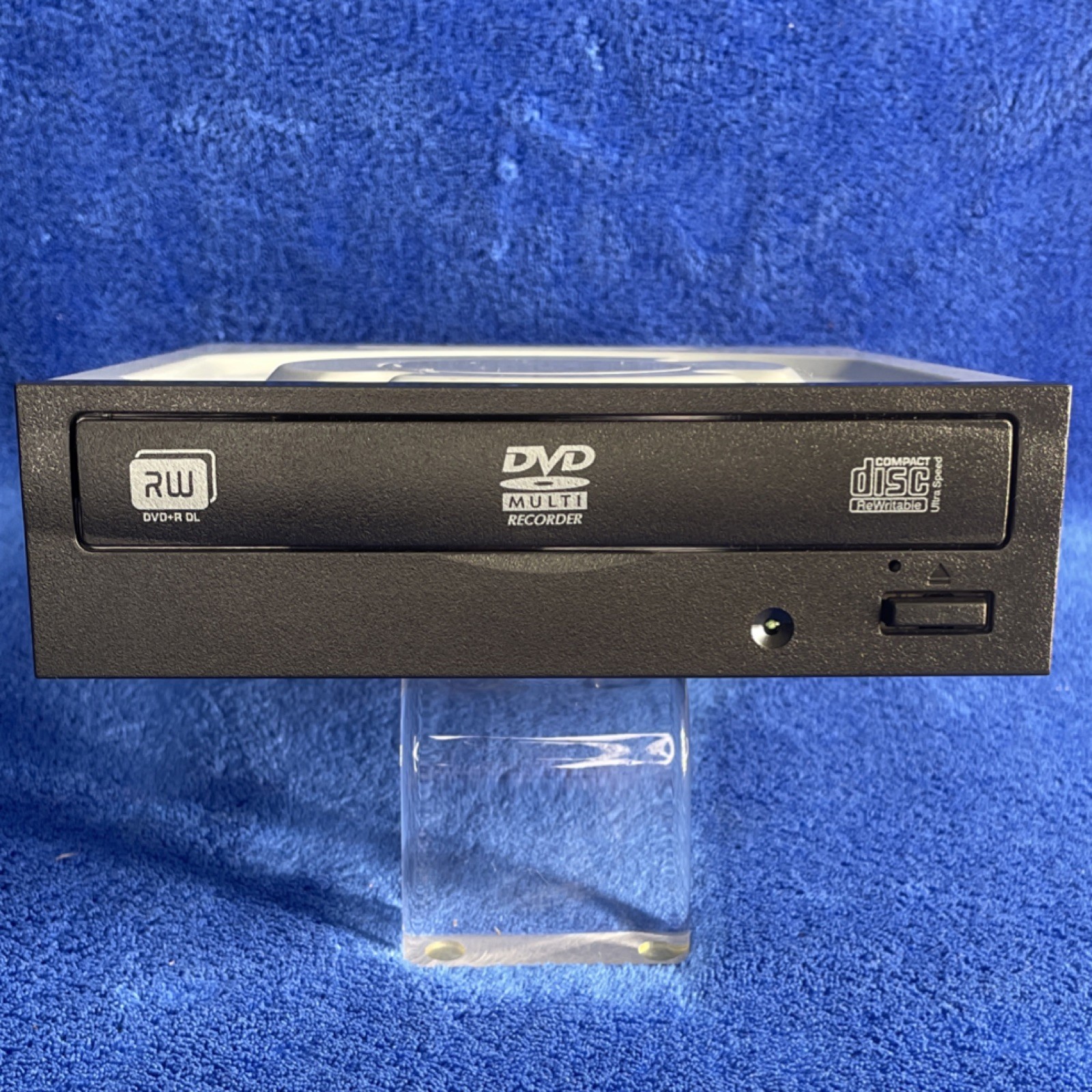 Lite-On iHAS124-14 EU SATA Internal DVD/CD Rewritable Drive 5.25" Black