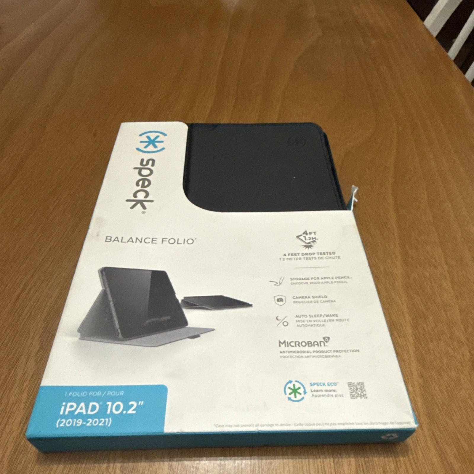 Speck Balance Folio Case iPad 10.2 7th 8th 9th Gen Black NEW in box
