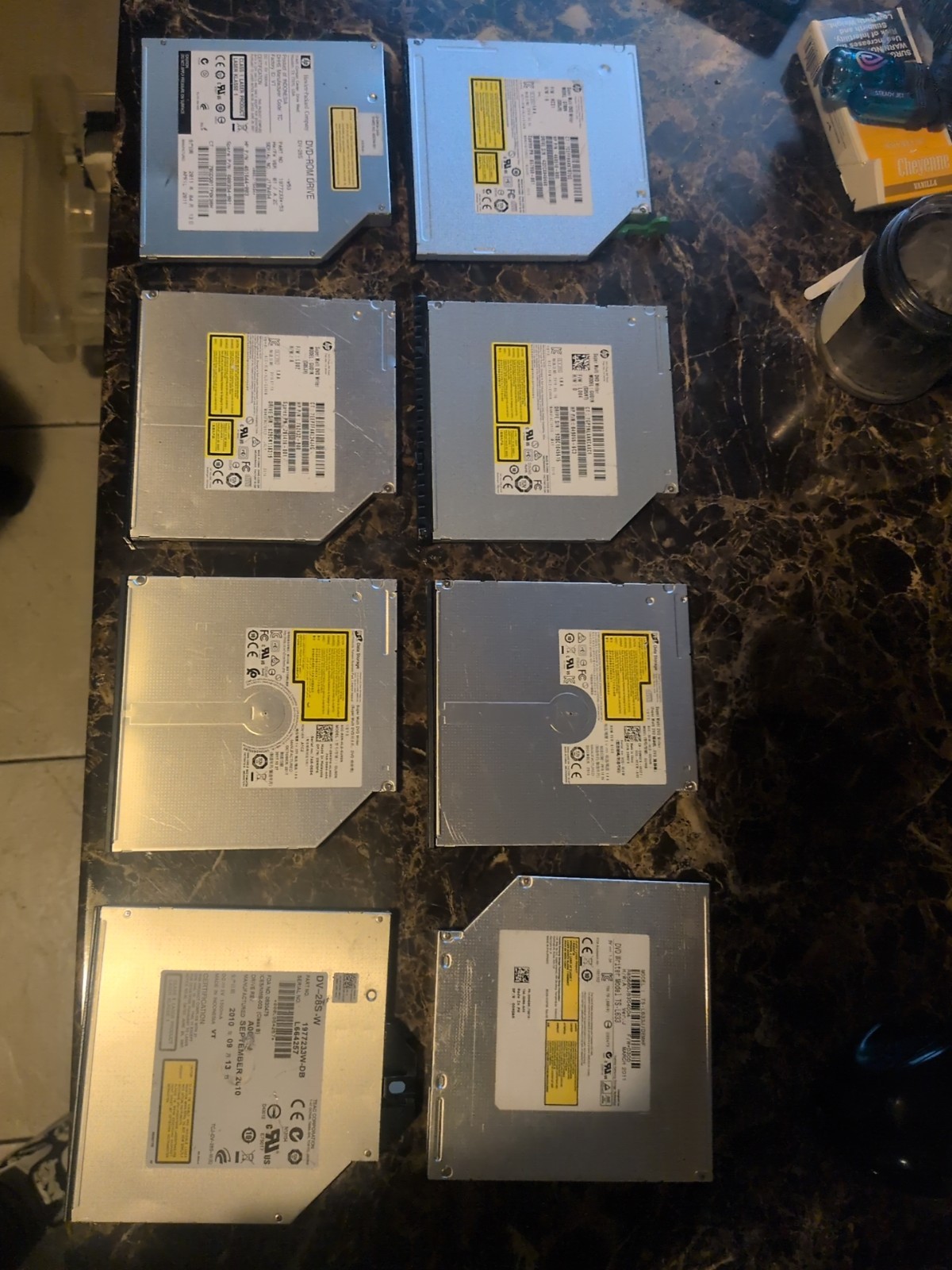 Bundle Of 8 DVD Rom/Writer Drives, HP GUD1N X2, HL GU90N X2, HP GTBON, And more 