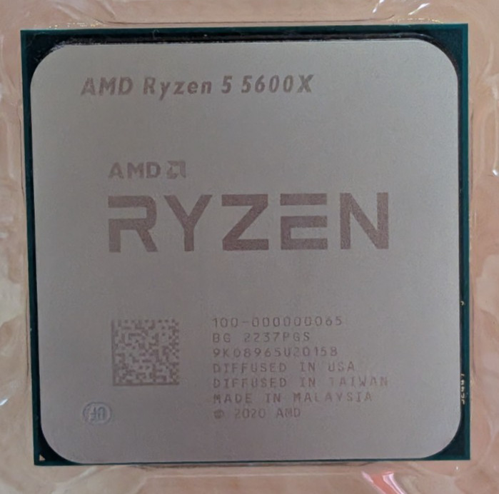 AMD Ryzen 5 5600X Desktop Processor (4.6GHz, 6 Cores, Socket AM4)