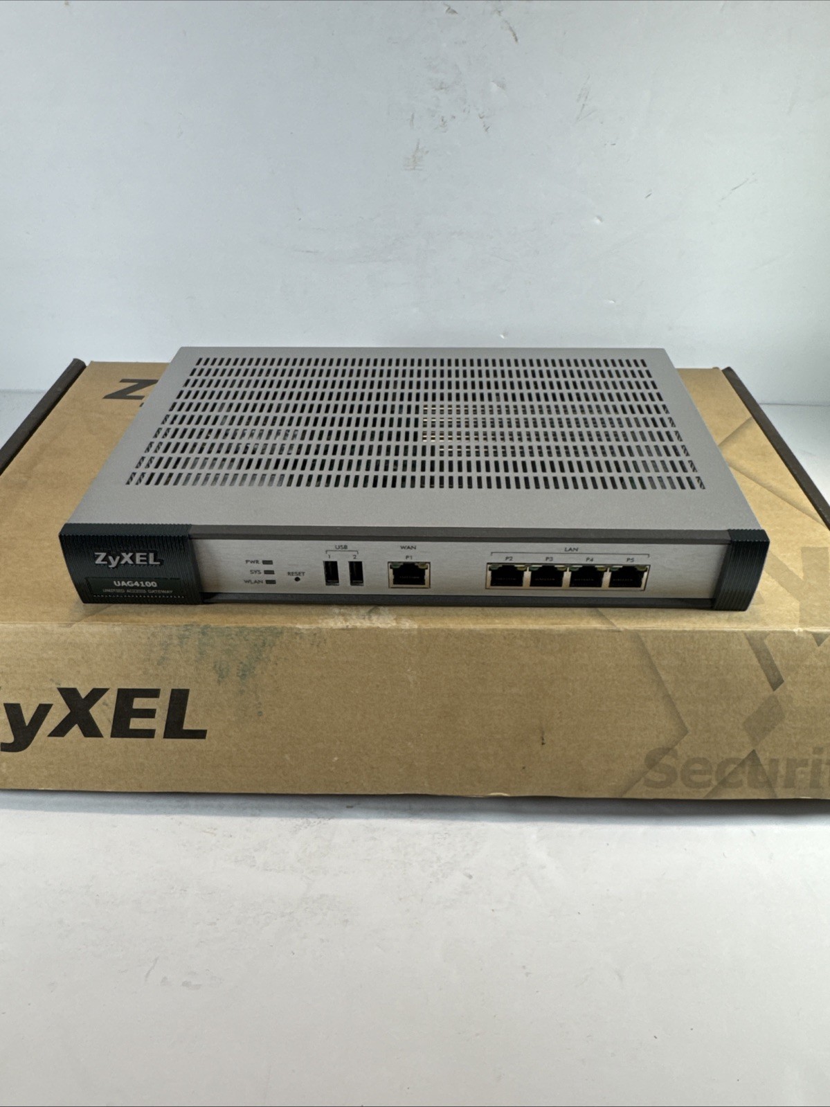 ZyXEL UAG4100 Unified Access Gateway UNTESTED NO AC