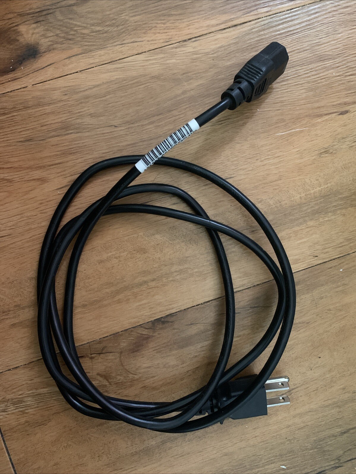 New HP 121565-001 Cable 3-Prong - Black