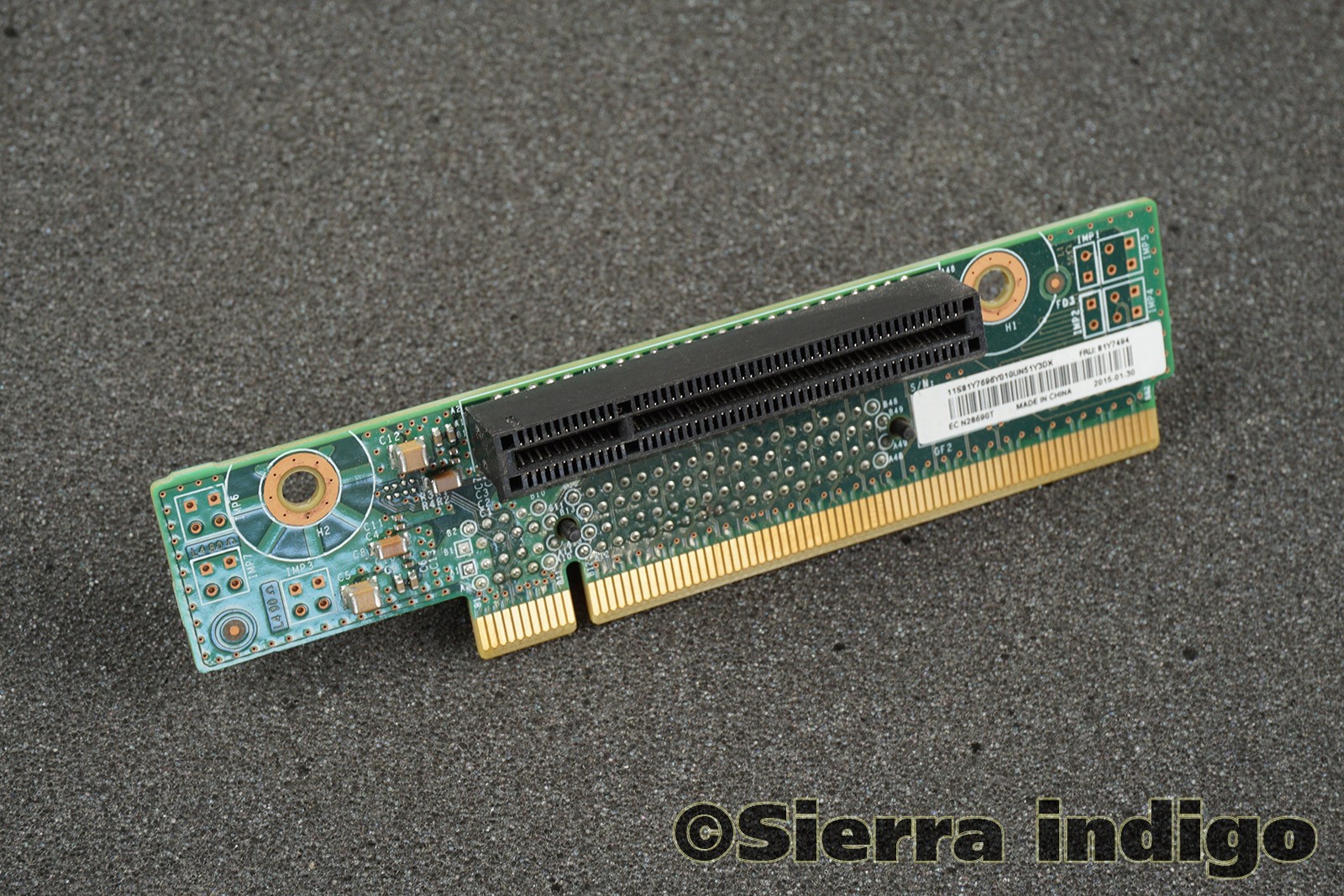IBM FRU 81Y7494 PCIe x8 Riser Board x3250 M4 M5
