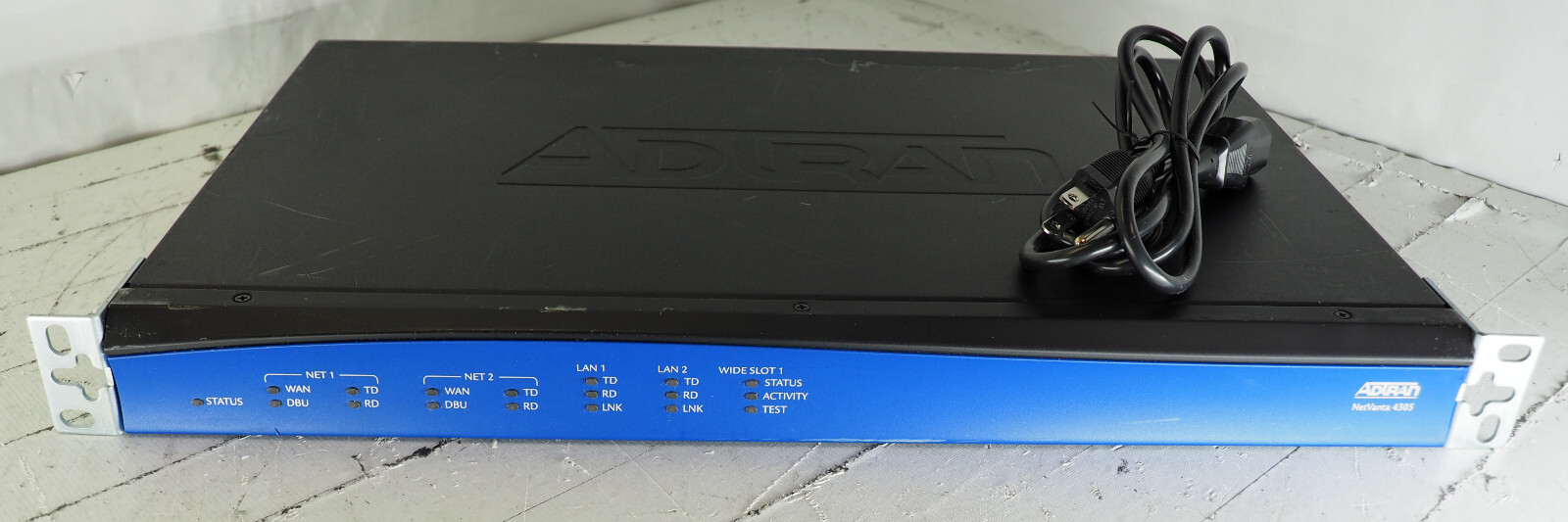 Adtran NetVanta 4305 1202890E1 Router NO OCTAL T1/E1 Module, with NET/DBU Module