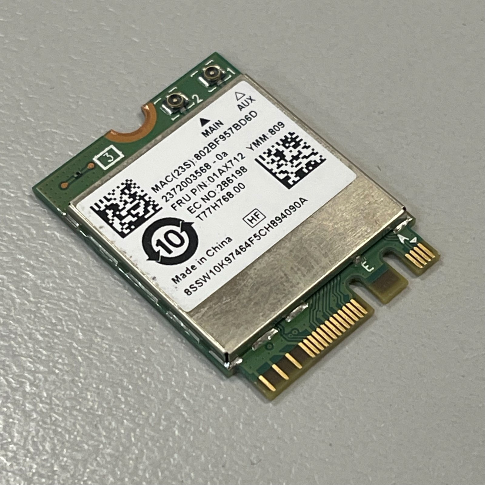Realtek Dual Band Wireless M.2 2230 2x2 AC Wi-Fi + BT 4.2 Card RTL8822BE 01AX712