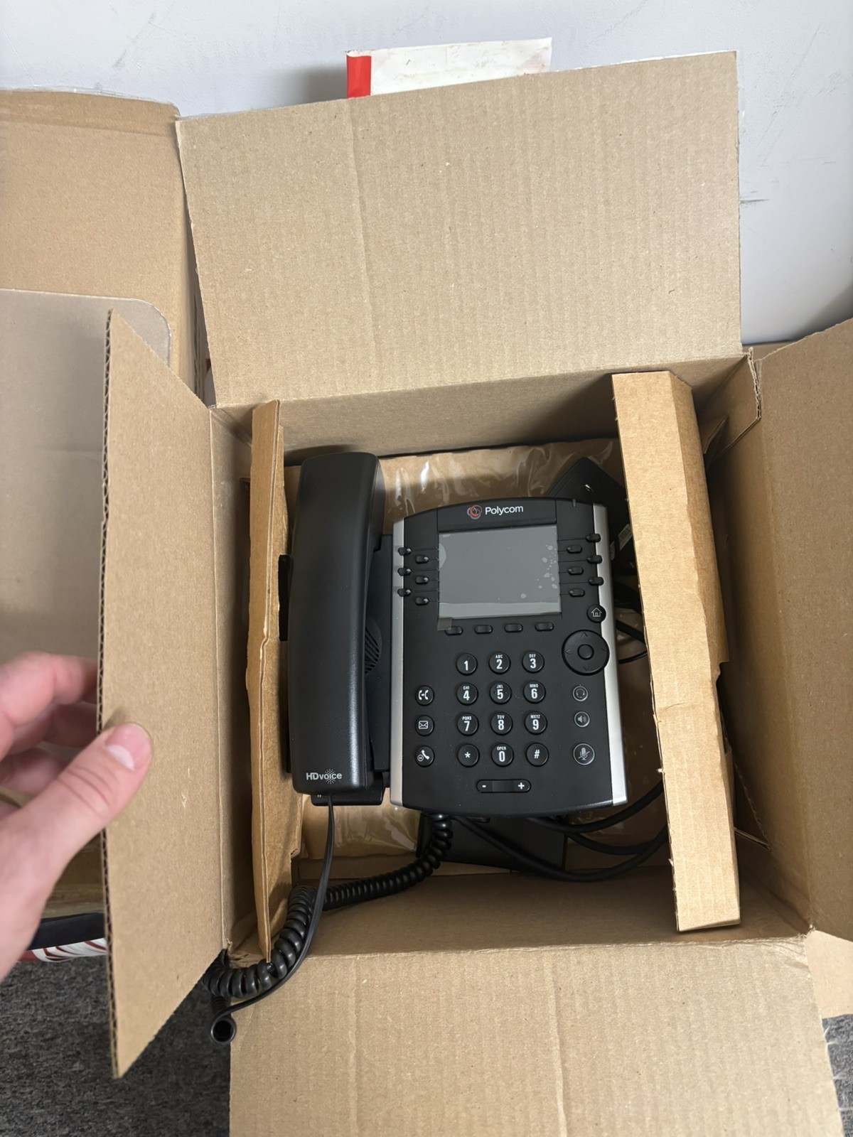 Polycom VVX 411 IP Phone-Cable -Desktop  Open box - NEW