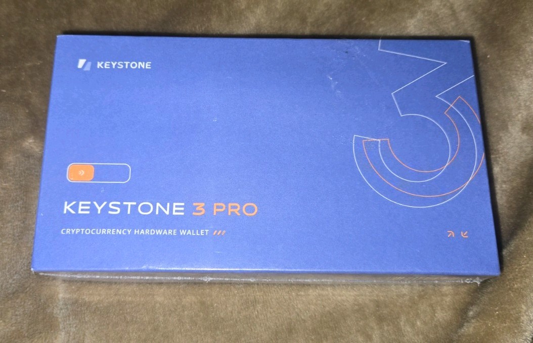 Keystone 3 Pro Hardware Wallet Equipped With Three Security Chips FACTORY SEALED