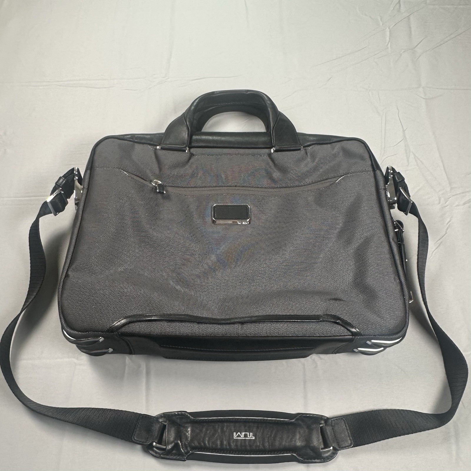 Tumi Briefcase Arrive Sawyer Leather Trim (For 15" Laptop) Black Grey 255002PW2