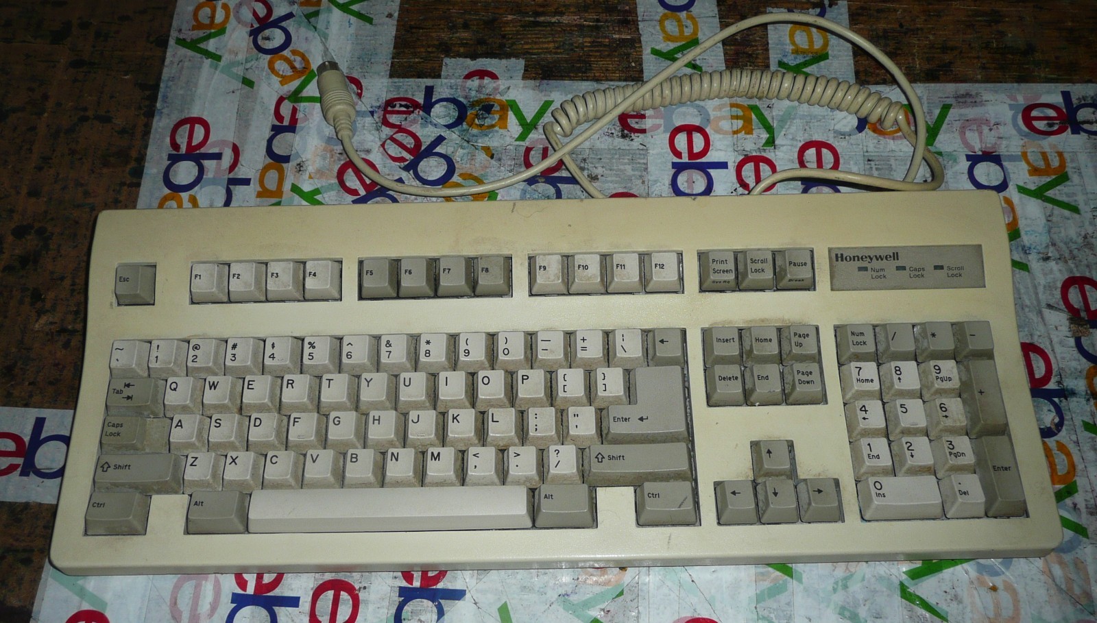 Vintage Honeywell 101WN Keyboard 5-Pin KB 101WN63S-56E-1