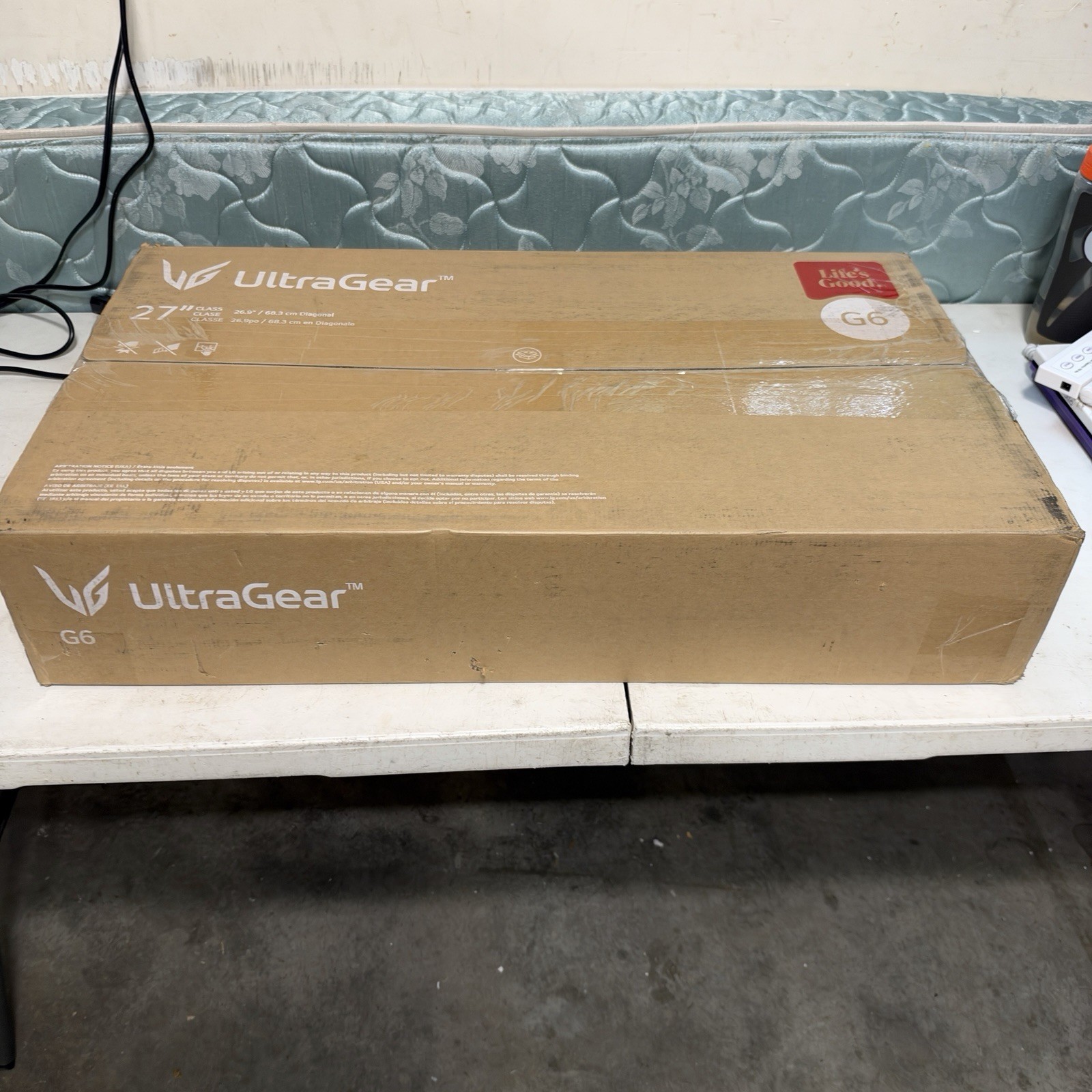 LG UltraGear 27G640A-B 27" QHD 1440p 300Hz IPS Gaming Monitor