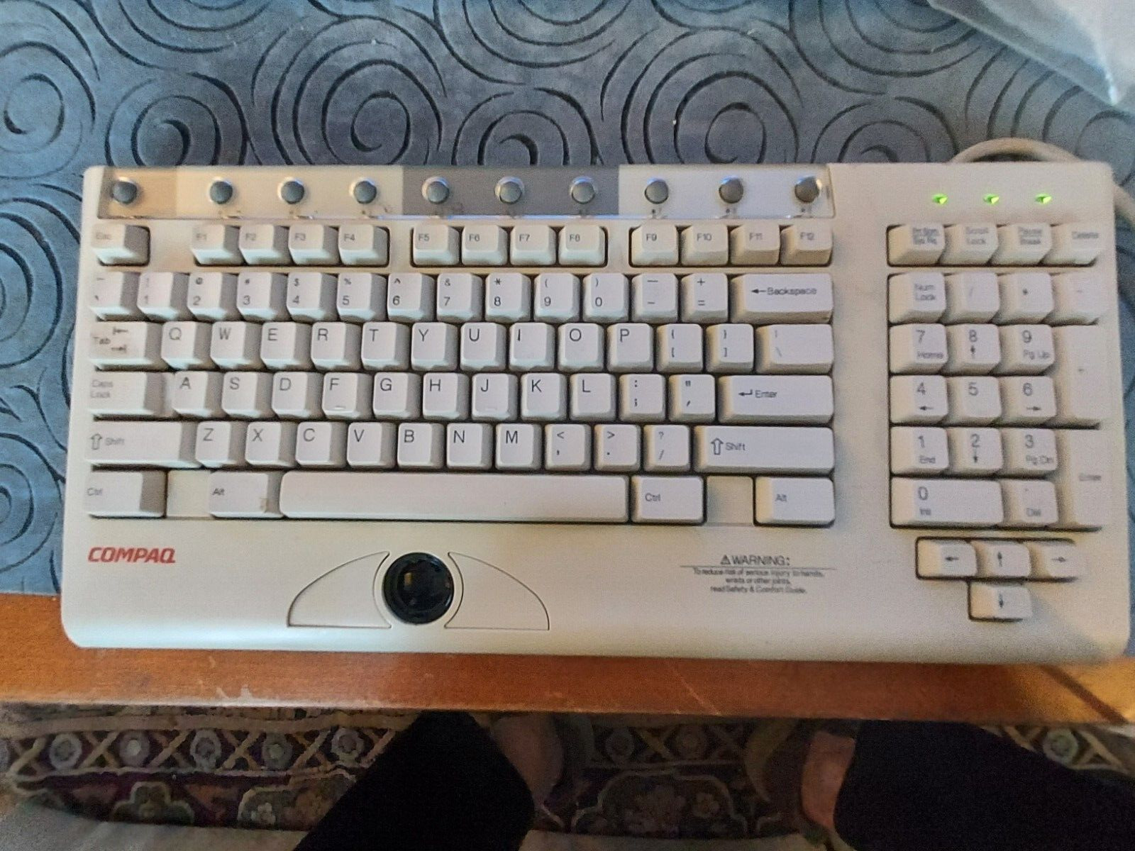 Vintage COMPAQ KB-9968 QWERTY Computer Keyboard With Trackball