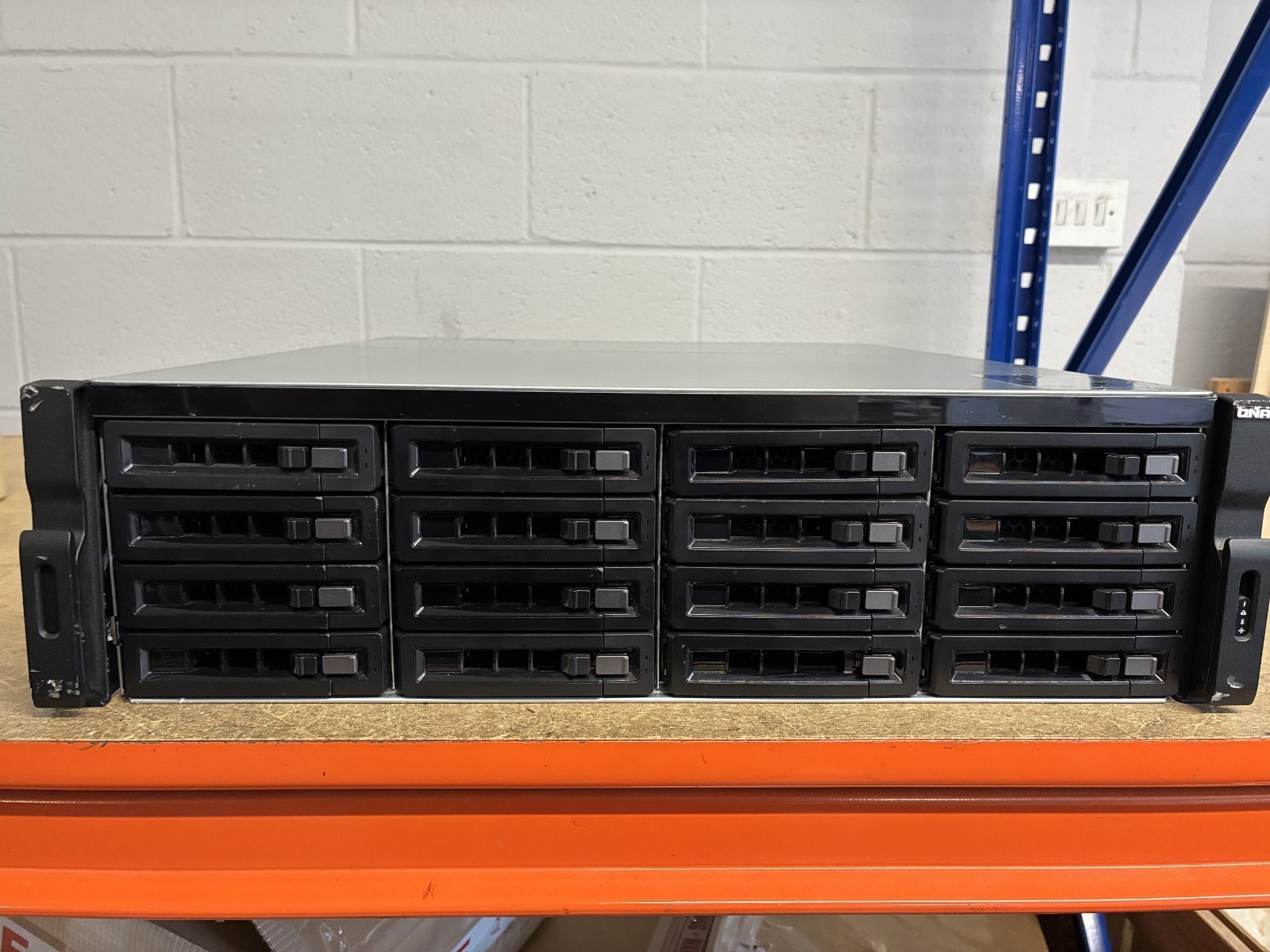 REXP-1620U-RP QNAP 16 Bay Expansion NAS - NO PSU's - Fully Tested - READ DESCRIP