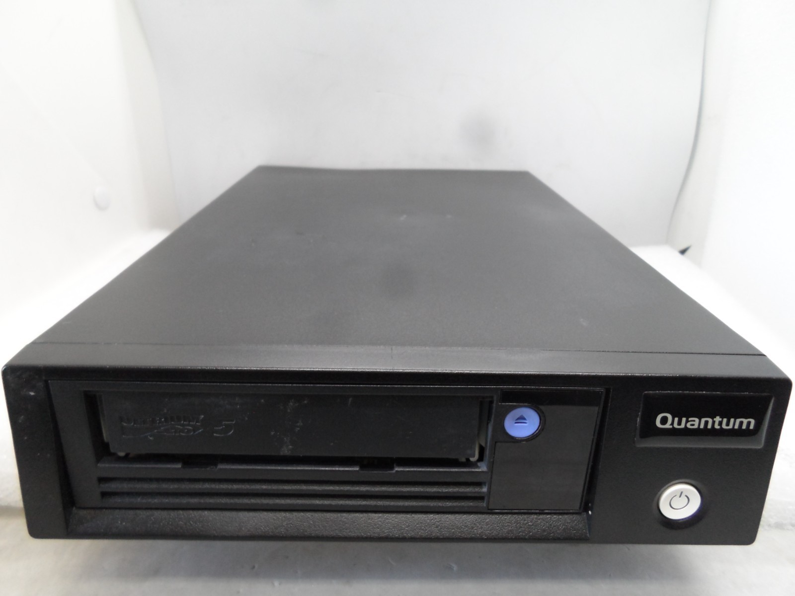 IBM Quantum Ultrium5 LTO5 SAS HH External Tape Drive 3580-H5S 9-03567-01 46C2593
