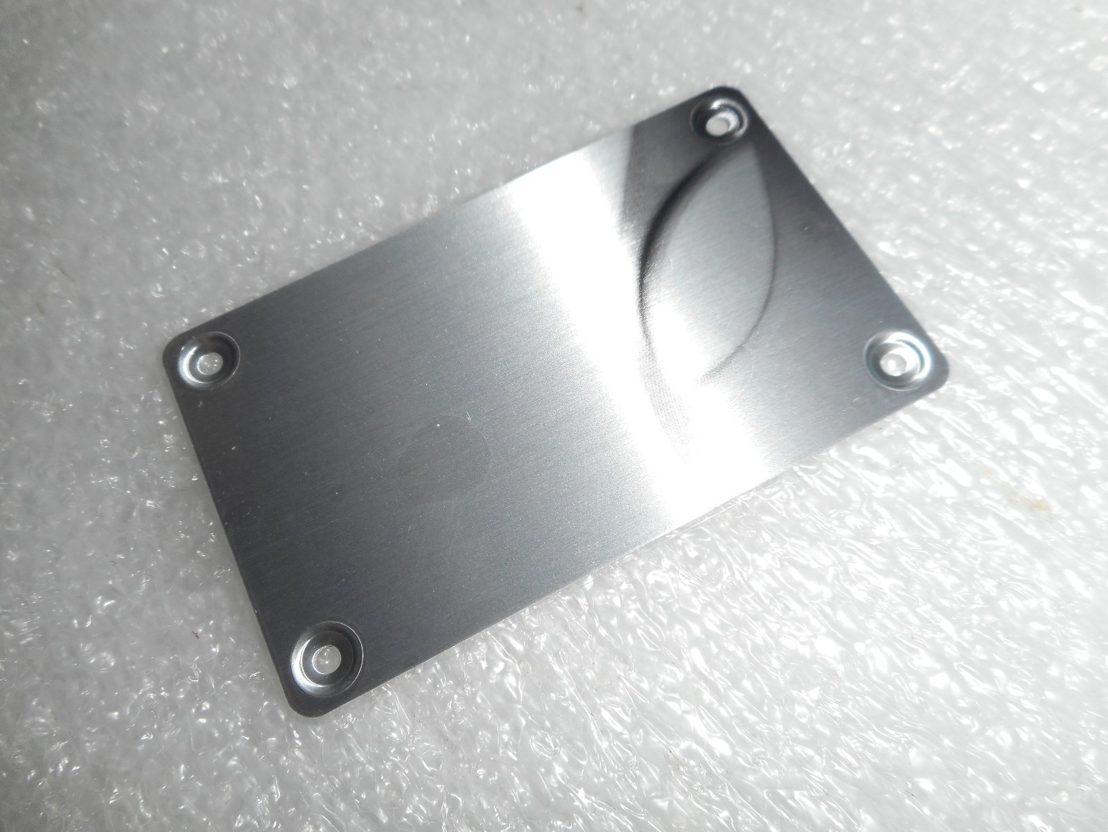NEW Alienware M17x R3 R4 Metal Name Plate Badge  P7H63