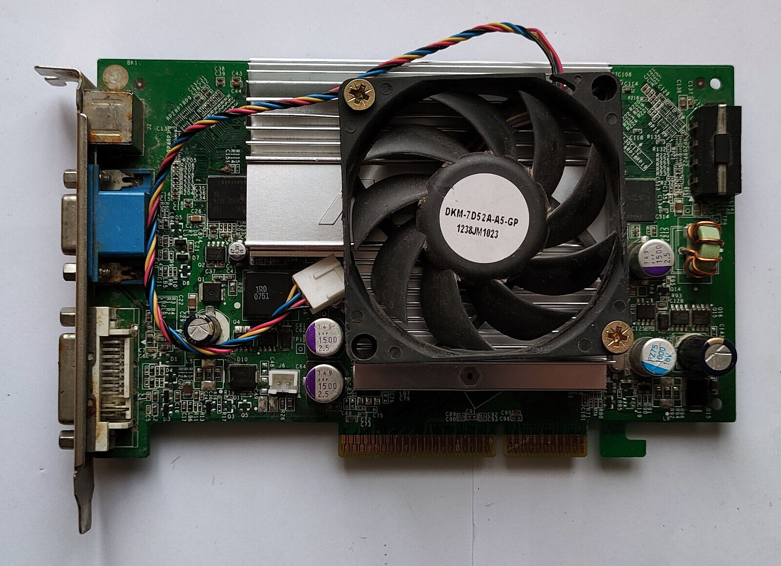 Inno3D nVidia GeForce 7600GT 256MB AGP 8X VGA Card - Test OK